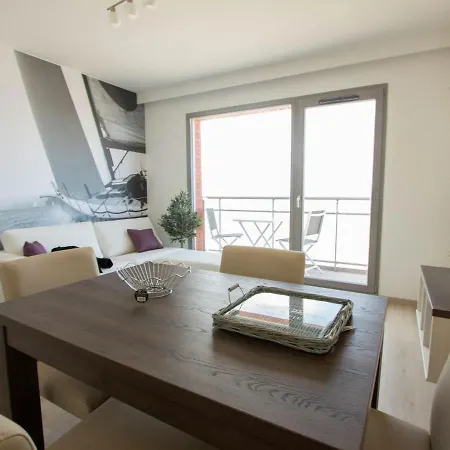 아파트 Beachside Apartment Close To De Panne *