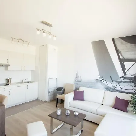 Beachside Apartment Close To De Panne 아파트
