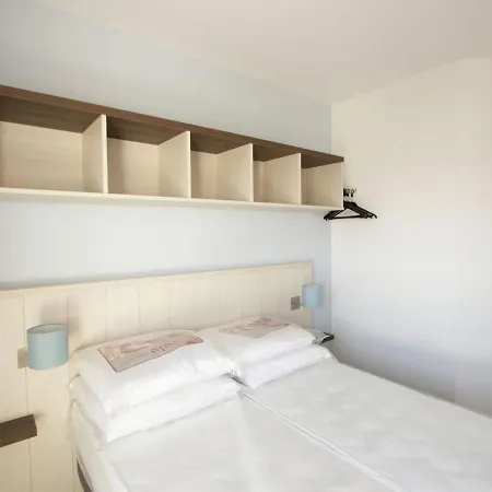 아파트 Beachside Apartment Close To De Panne