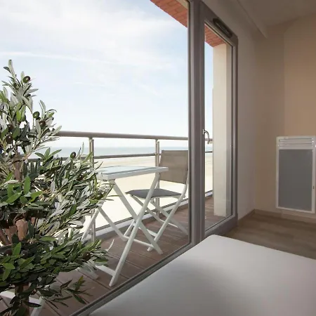 Beachside Apartment Close To De Panne 아파트