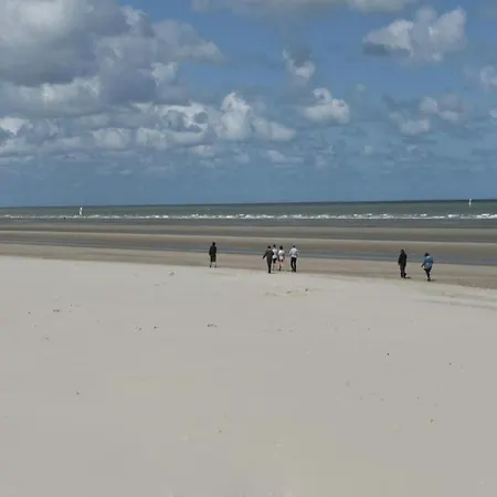 아파트 Beachside Apartment Close To De Panne 브레뒨느